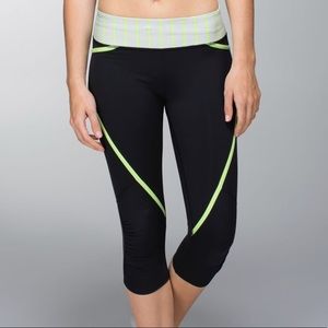 Lululemon Pace Crop
